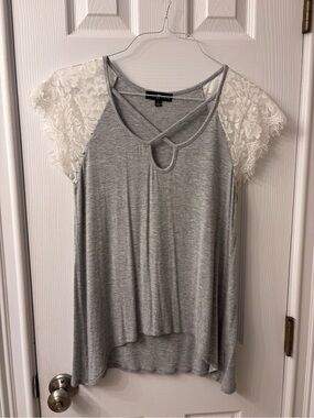 Almost Famous Grey Top with White Lace Cap Sleeves